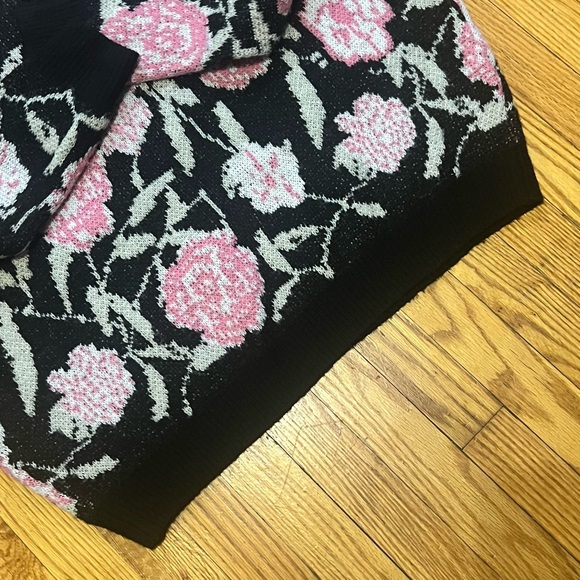 Pink Martini Rosie Rose Sweater Size Large Pink/Black Good Condition - Picture 11 of 12